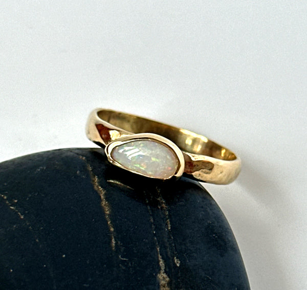 9 Carat Gold Solid Coober Pedy Opal Ring