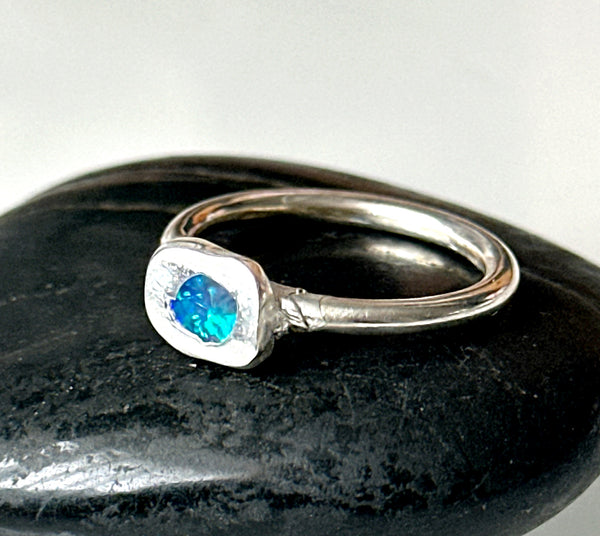 Lightning Ridge Opal Silver Ring