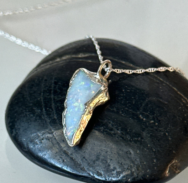 Coober Pedy Opal Shell Silver Pendant Necklace