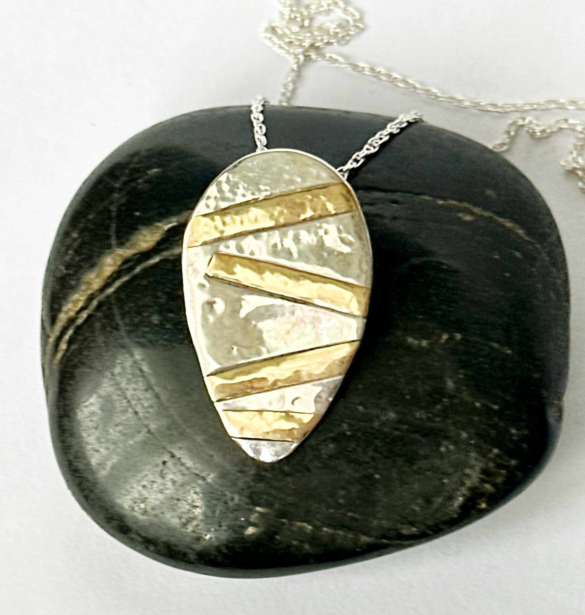 9 ct Gold & Sterling Silver Pendant Necklace