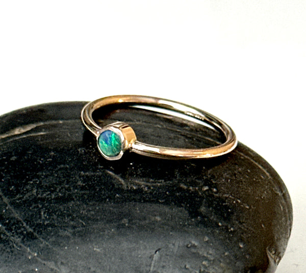 14 ct Gold Filled Lightning Ridge Opal Ring