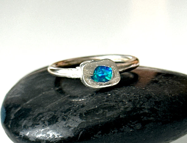 Lightning Ridge Opal Silver Ring