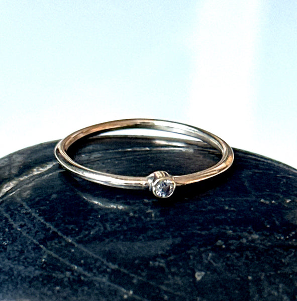 Cubic Zirconia 9 Carat Gold Ring