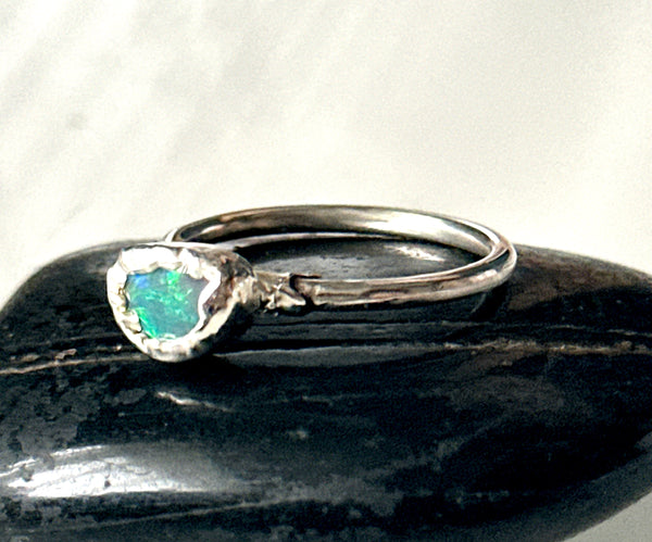 Lightning Ridge Opal Silver Ring