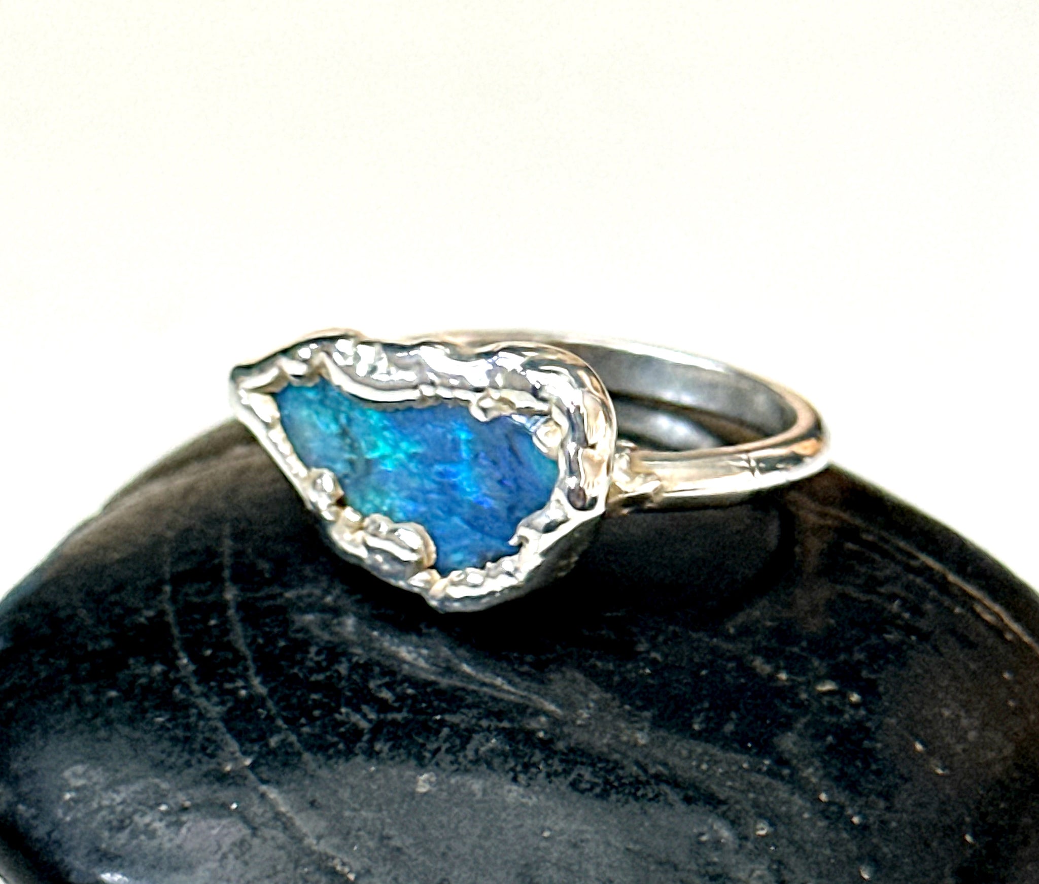 Lightning Ridge Opal Silver Ring