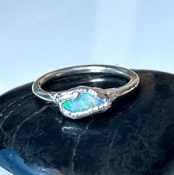 Coober Pedy Opal Silver Formed Ring