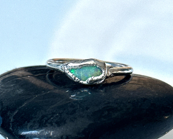 Coober Pedy Opal Silver Formed Ring