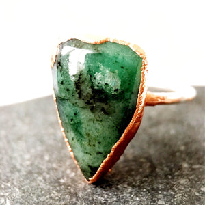 Brazilian Emerald in Matrix Silver & Copper Ring. UK ring size O, US Ring Size 7 - Glitter and Gem Jewellery