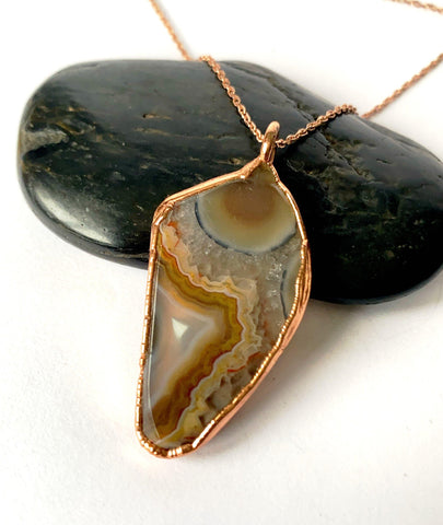 Mexican Crazy Lace Agate Copper Formed Pendant Necklace - Glitter and Gem Jewellery