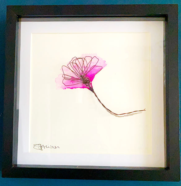 Poppy Watercolour and Wire Sculpture Art, Medium size.
