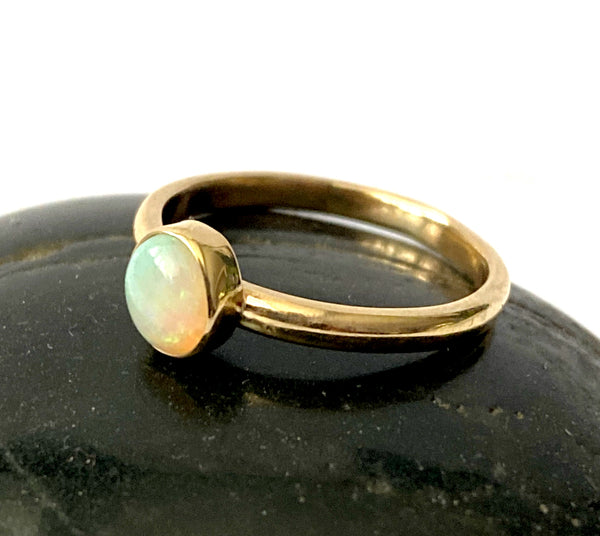 9 Carat Gold Solid Opal Ring