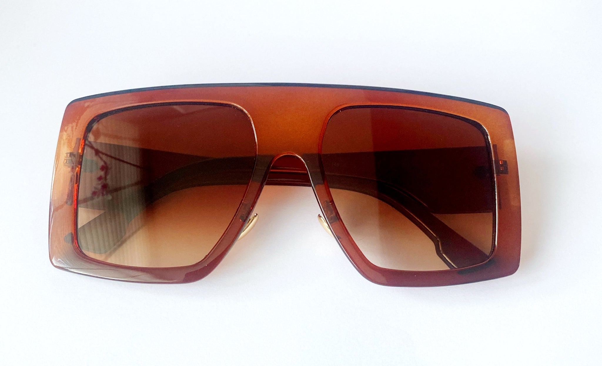 Oversized Vintage style brown Sunglasses