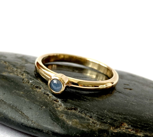 Natural Sapphire 9 carat Gold Ring - Glitter and Gem Jewellery