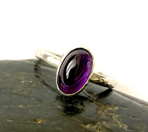 Deep Purple Amethyst Sterling Silver Textured Ring. UK ring size P. US ring size 7 1/4 - Glitter and Gem Jewellery