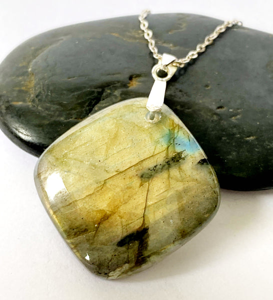 Labradorite Sterling Silver Pendant Necklace - Glitter and Gem Jewellery
