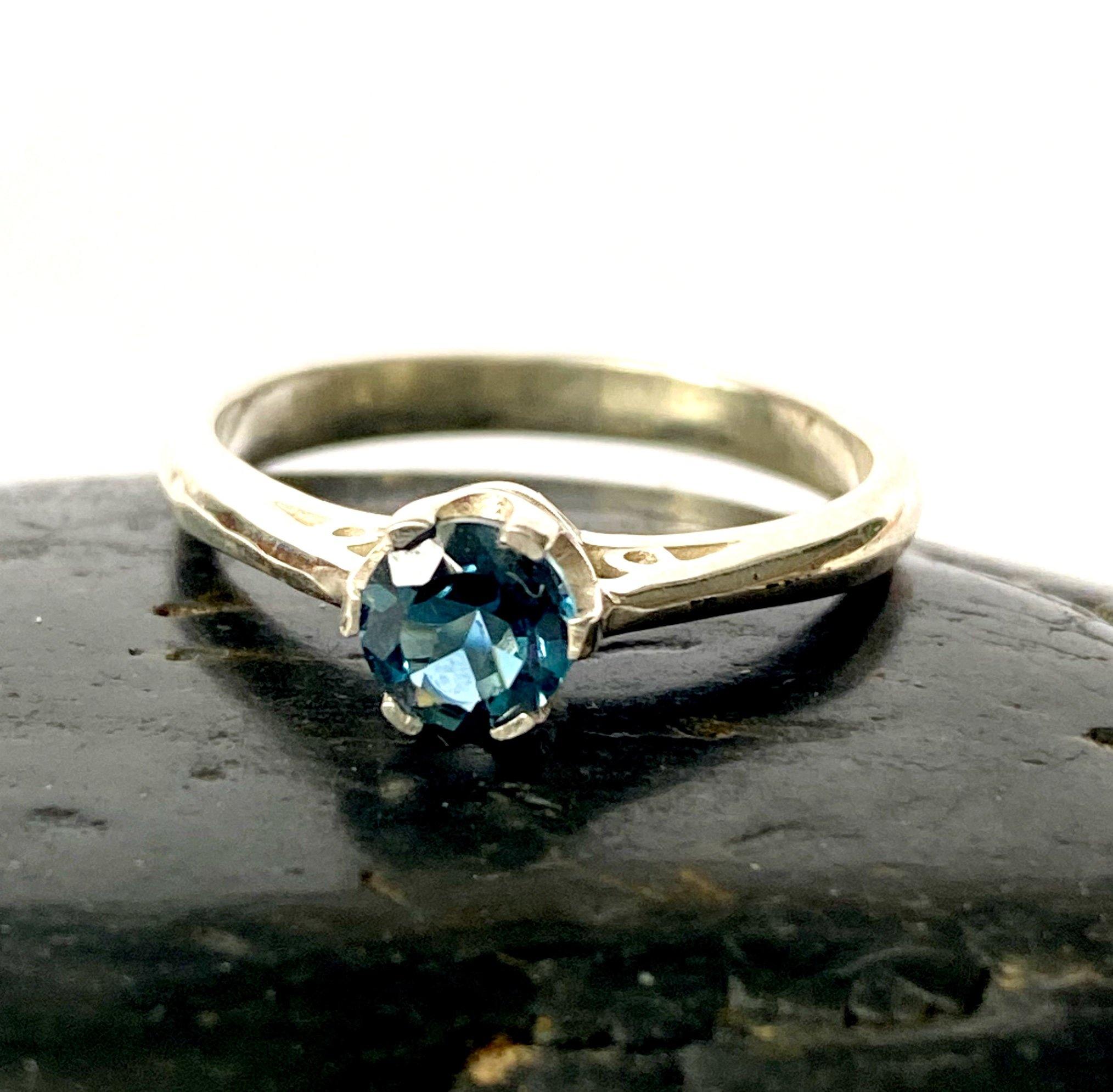 London Blue Topaz Sterling Silver Ring - Glitter and Gem Jewellery