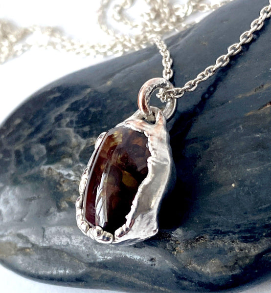 Deer Creek Fire Agate Silver Formed Pendant Necklace - Glitter and Gem Jewellery